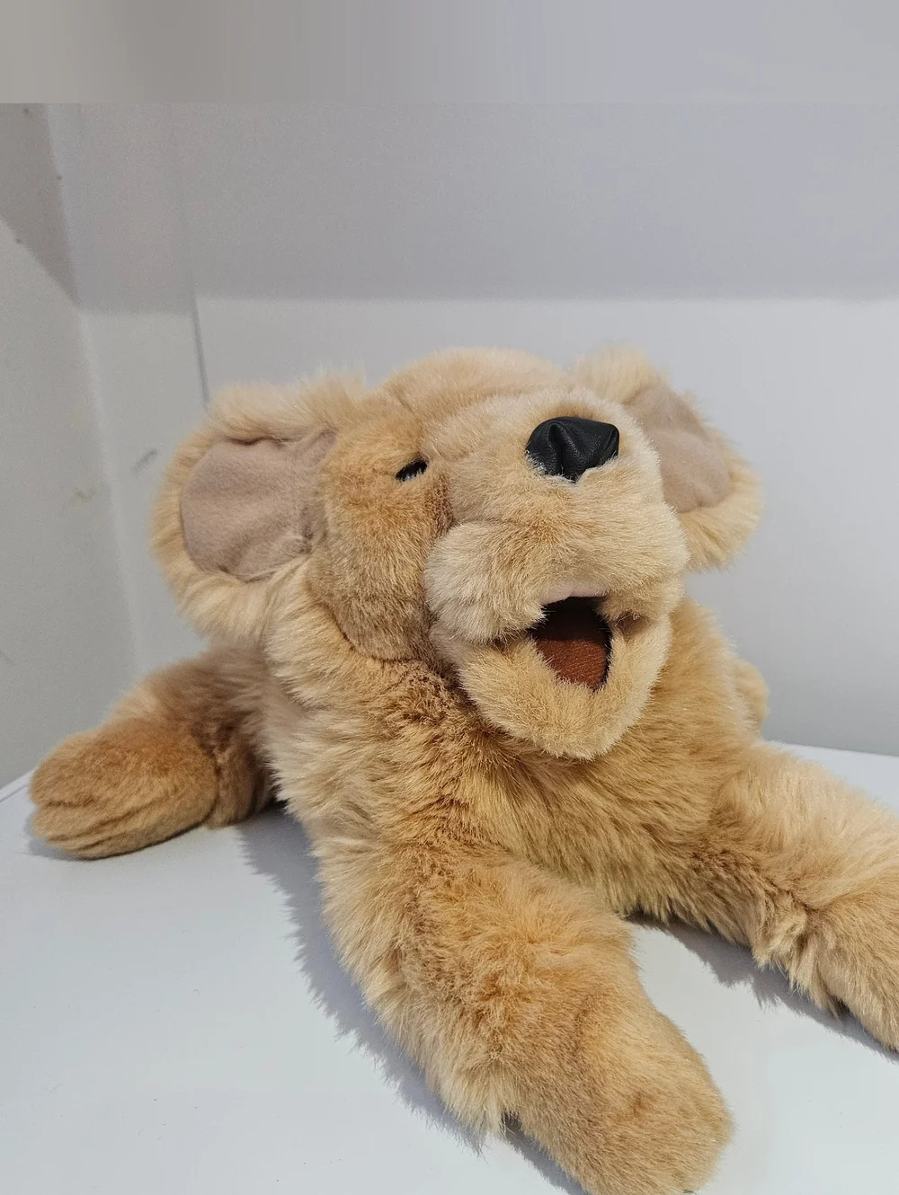 Folkmanis Full Puppet Golden Retriever Puppy 17" - Picture 14 of 14